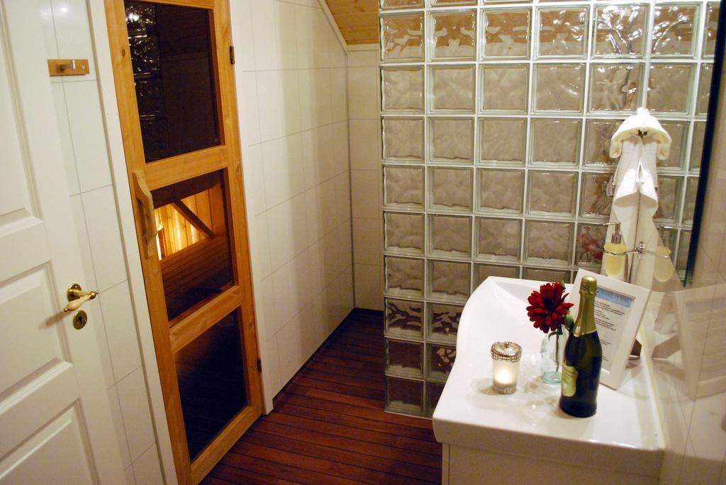 Apartment With Jacuzzi And Seaview Gjesvær Extérieur photo